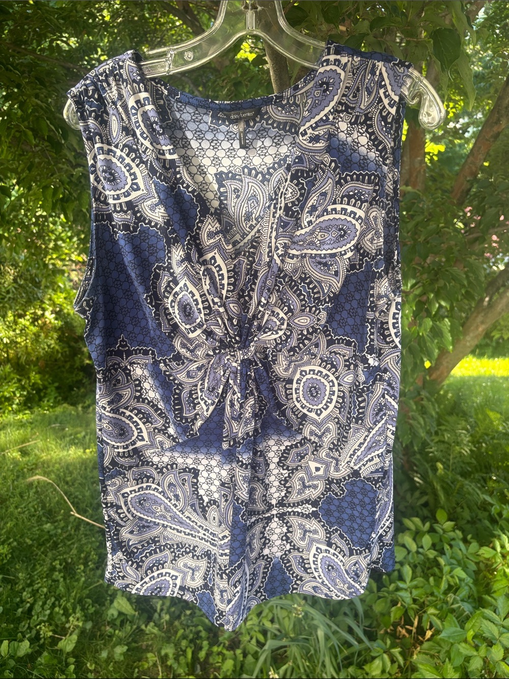Daisy Fuentes Navy and White Paisley Knot Front Camisole